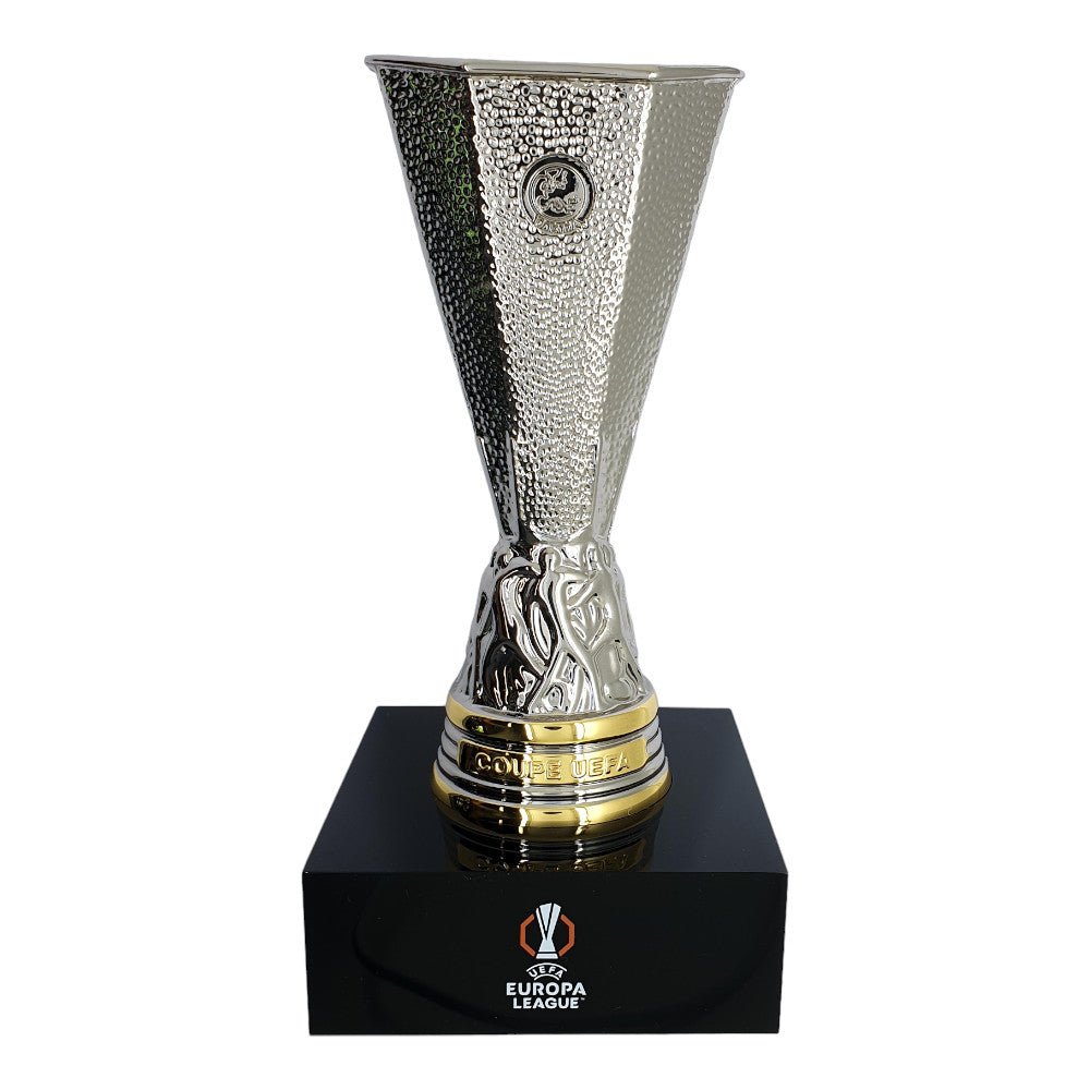 UEFA Europa League – Pokal auf Acrylsockel (150 mm)