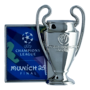 UEFA Champions League - Pin Badge Trophy "Munich 25 Final"
