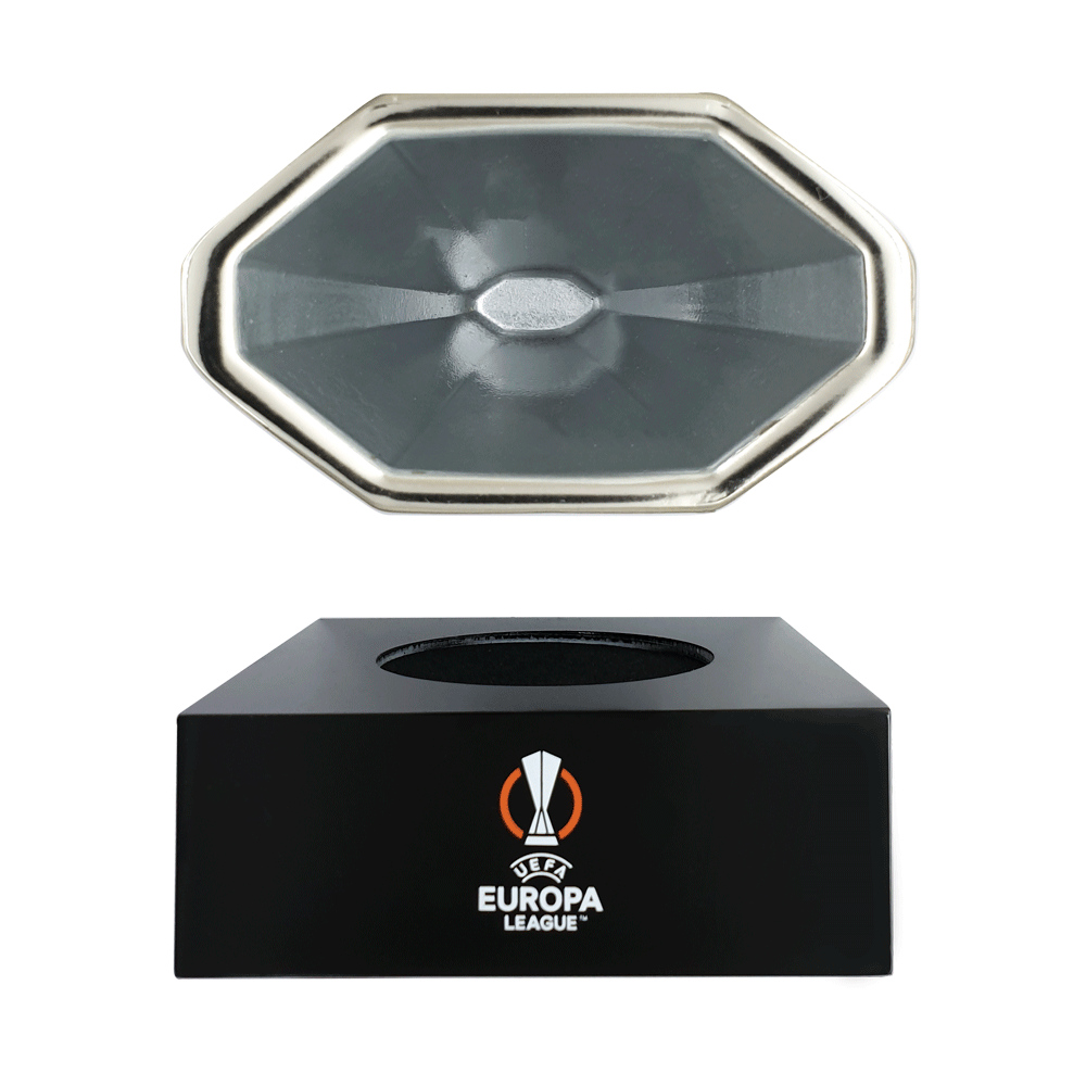 UEFA Europa League – Pokal auf Acrylsockel (150 mm)