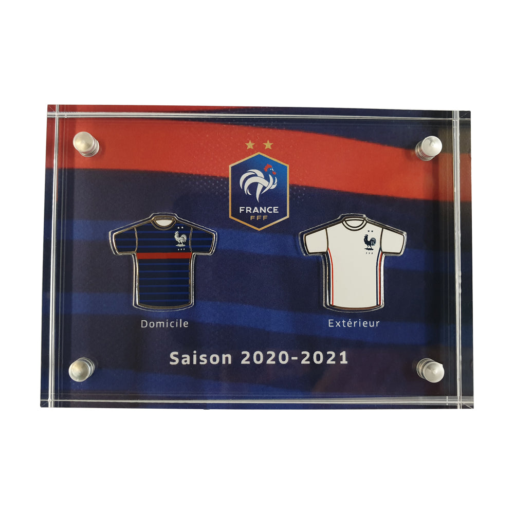 FFF - Pin Badge Set Home & Away Jersey on Acrylic Stand (Season 2020/21)