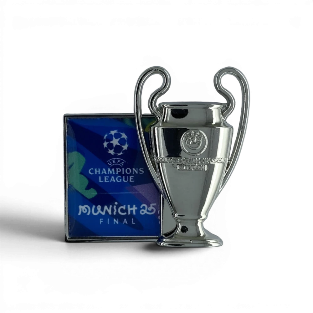 Ligue des champions de l'UEFA - Trophée « Munich 25 Final »