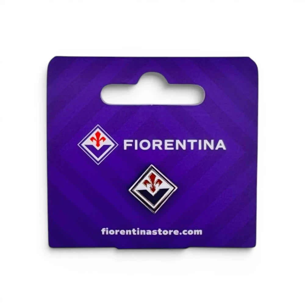 Am Ball ACF Fiorentina Pin Badge Set mit Vereinslogo auf violetter Trägerkarte