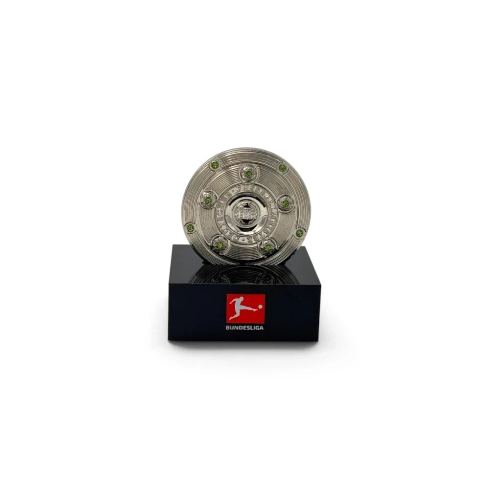 Am Ball 1. Bundesliga Meisterschale Miniatur auf schwarzem Sockel mit offiziellem Logo