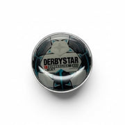 Am Ball Bundesliga Pin Badge Matchball Derbystar Brilliant APS (2019/20) aus Zamak