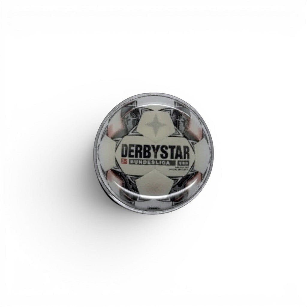 Am Ball Bundesliga Pin Badge Matchball Derbystar Brilliant APS (2018/19) aus Zamak