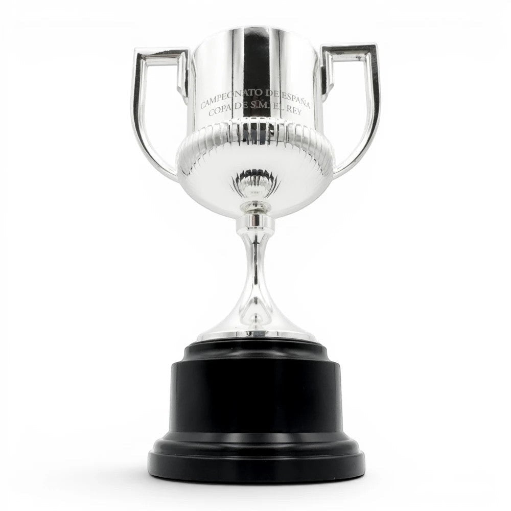 Am Ball Copa del Rey Pokal-Replik aus Zamak und Holz, 150 mm, silberfarben mit schwarzem Sockel.