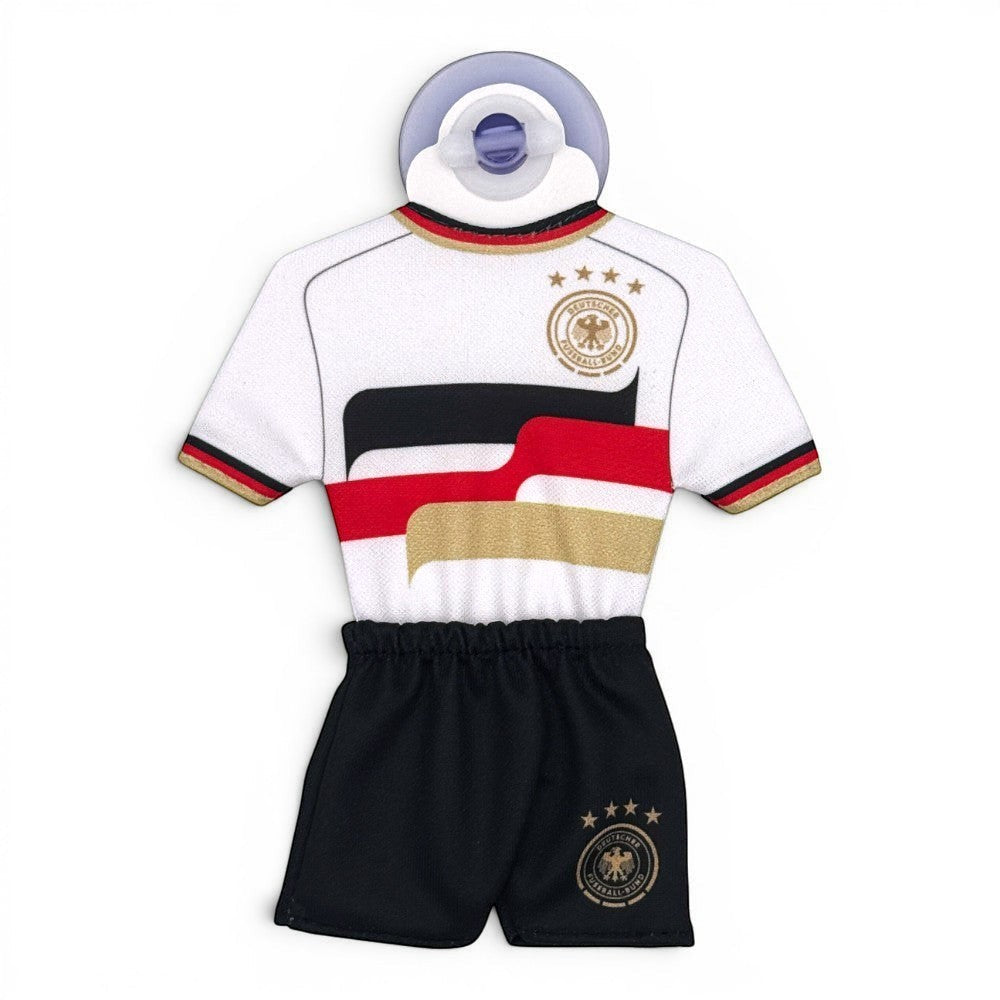 Am Ball DFB Mini-Trikot Set mit Saugnapf, weißes Trikot mit Deutschland-Farben und schwarze Shorts für das Auto