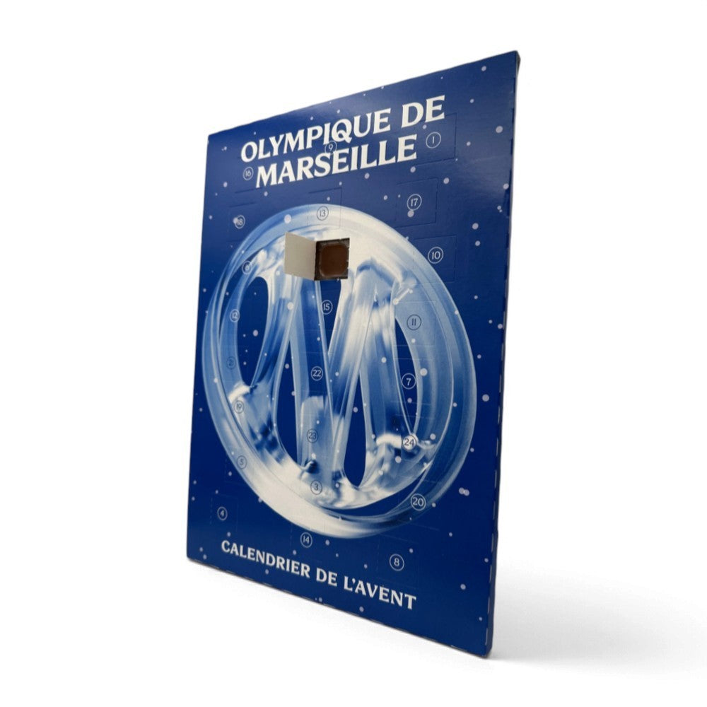 Am Ball Olympique de Marseille Adventskalender 2026 in Blau mit Vereinslogo und nummerierten Türchen