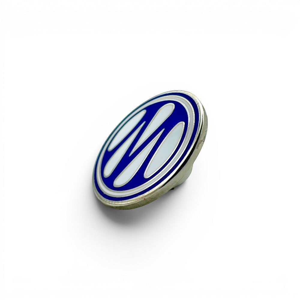 Am Ball Olympique de Marseille Logo Pin aus Zamak mit blau-weißer Emaille und silbernem Rand