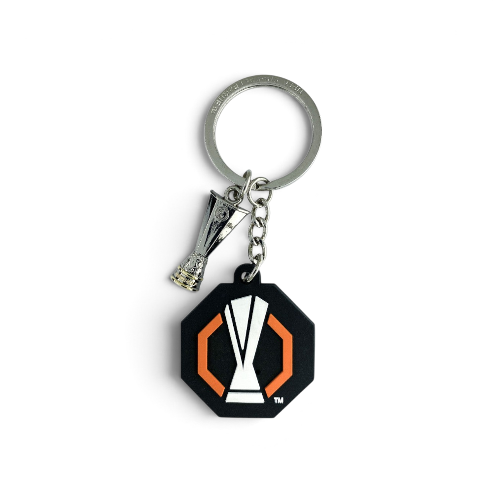 Am Ball UEFA Europa League Schlüsselanhänger mit achteckigem PVC-Logo und silbernem Pokal-Anhänger aus Zamak