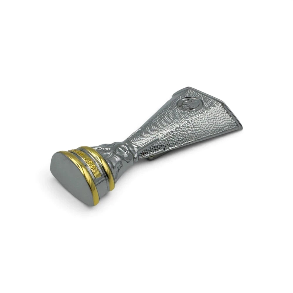 Am Ball UEFA Europa League Trophäen-Magnet aus Zamak in Silber und Gold für Kühlschränke