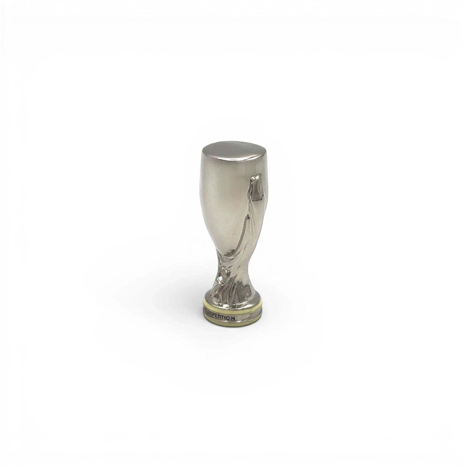 Am Ball UEFA Super Cup Trophäen-Nachbildung aus Zamak, 45 mm hoch, silberfarbenes Sammlerstück für Fußballfans