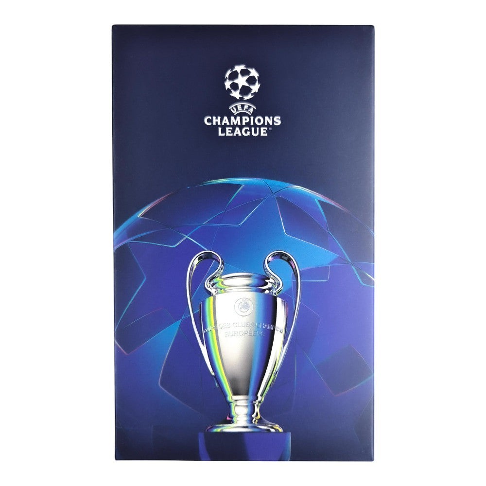 Am Ball UEFA Champions League Pokal-Replika aus Zamak, 100mm, silberfarben, detailgetreues Design.