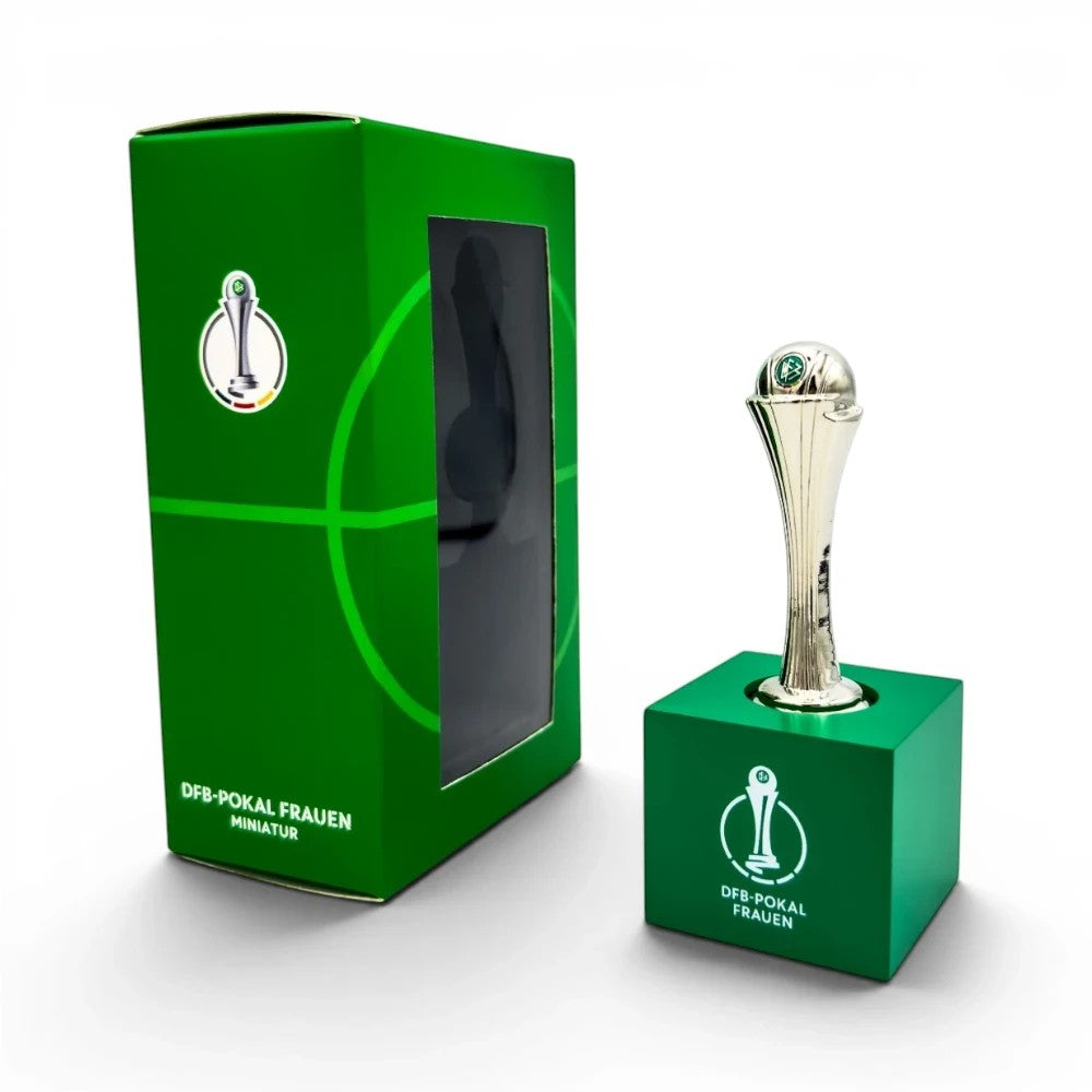 70mm DFB-Pokal Frauen Trophäen-Nachbildung aus Zamak auf grünem Acrylsockel mit offizieller Geschenkbox