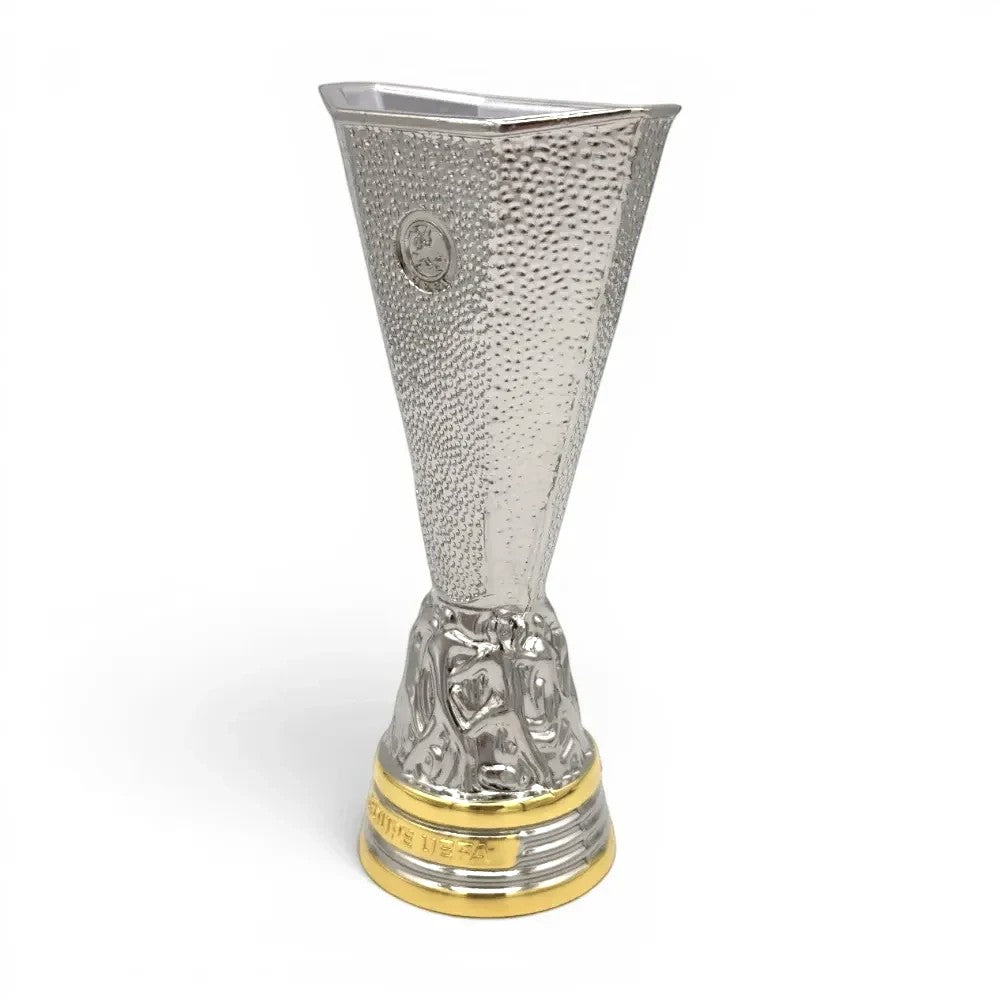 UEFA Europa League Trophäen-Nachbildung aus Zamak in Silber und Gold, 150 mm hoch für Fußballfans.