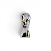Franz Beckenbauer Cup Pin Badge aus silber- und goldfarbenem Zamak mit detailliertem Trophäen-Design