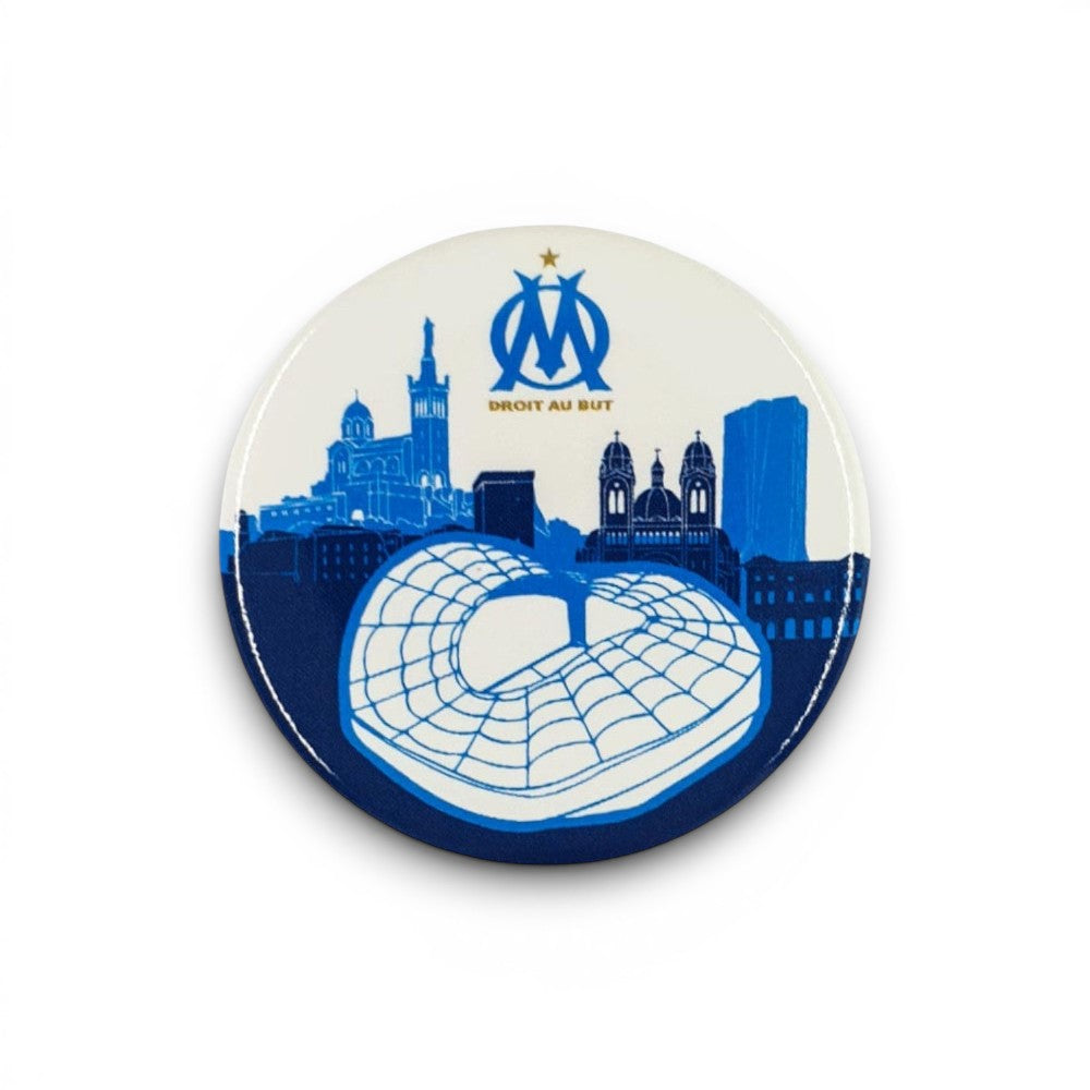 Olympique Marseille Ansteckbutton mit Stadion Velodrome und Skyline Motiv in Blau und Weiß