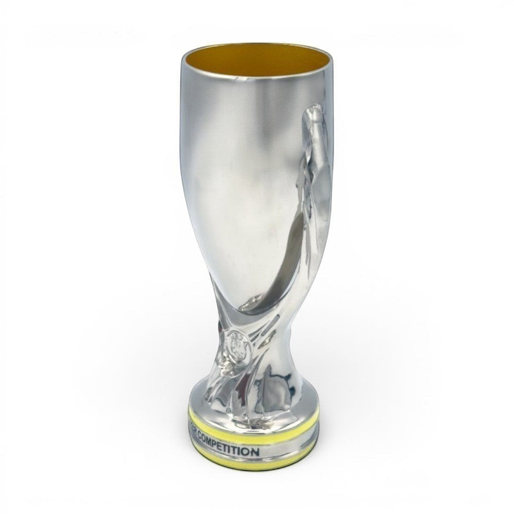UEFA Super Cup Trophäen-Nachbildung aus Zamak, 150 mm hoch, silberfarben mit goldener Innenseite